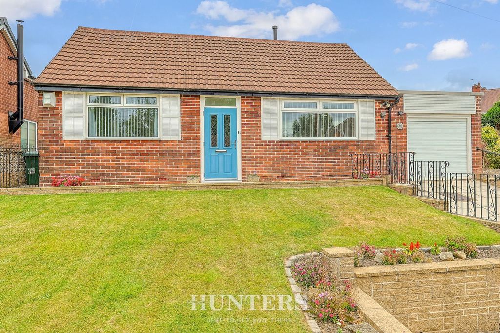 Property photo 1 of 20 Elleray Road (23).Jpg
