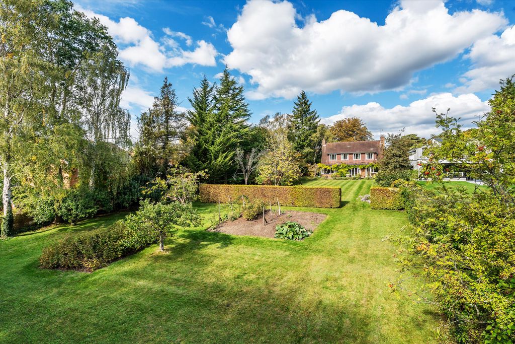 Property photo 2 of 16 Image