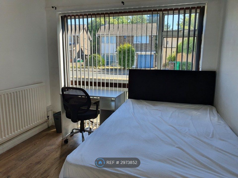 Property photo 2 of 11 Room 1 Double