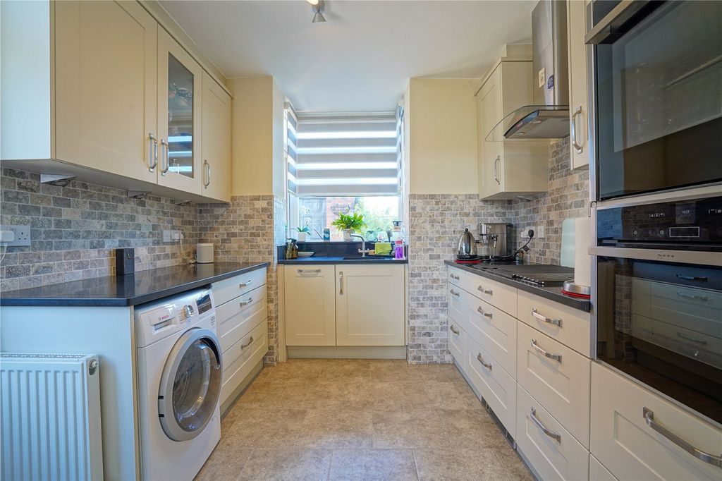 Property photo 3 of 19 Picture No. 07