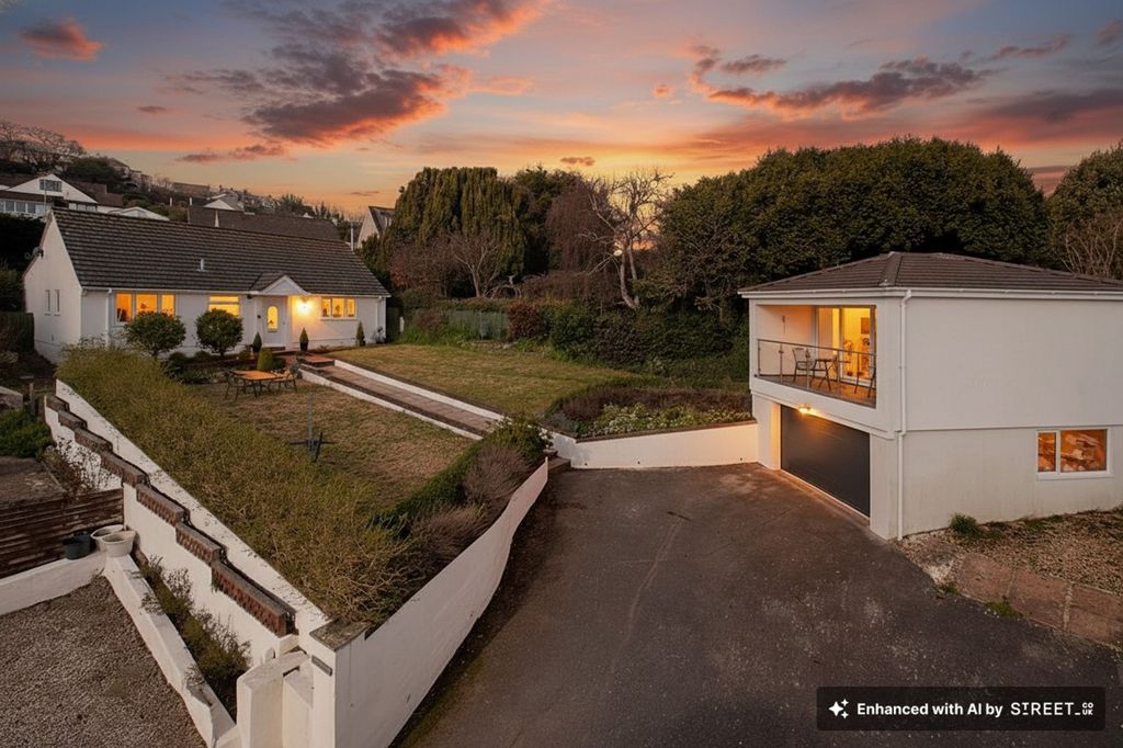 Property photo 1 of 26