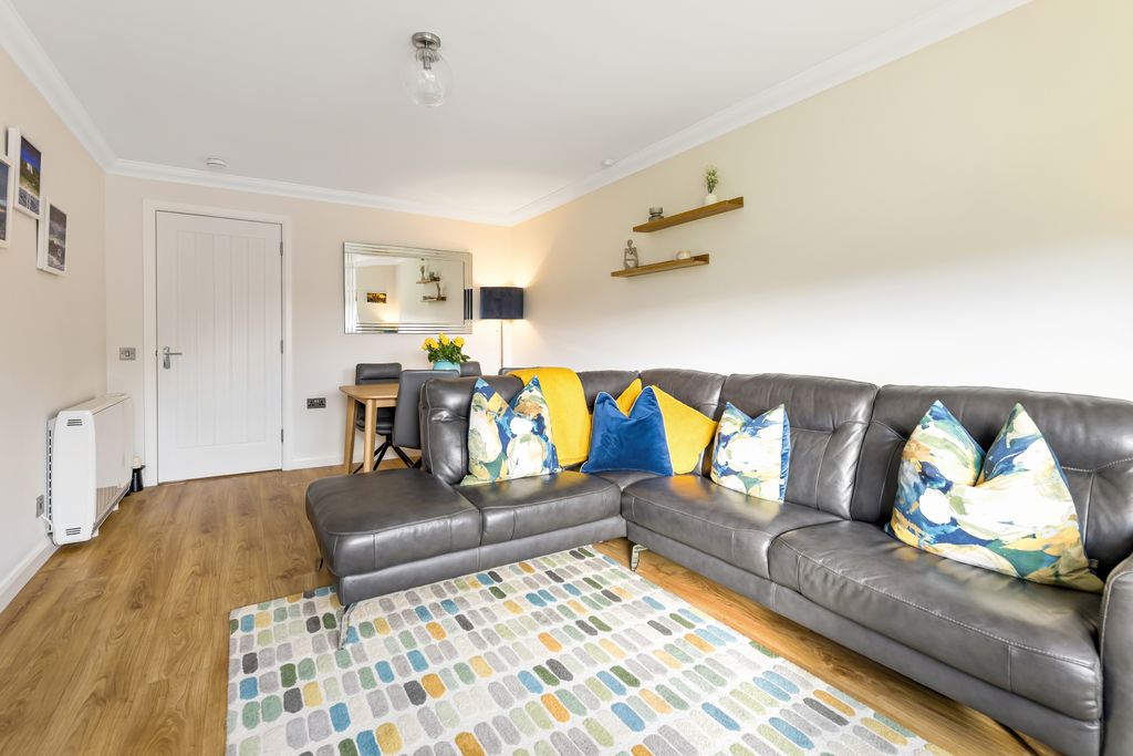 Property photo 3 of 17 Property Image 3