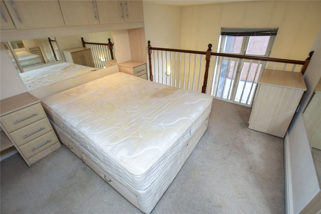 Property photo 3 of 10 Picture No. 04