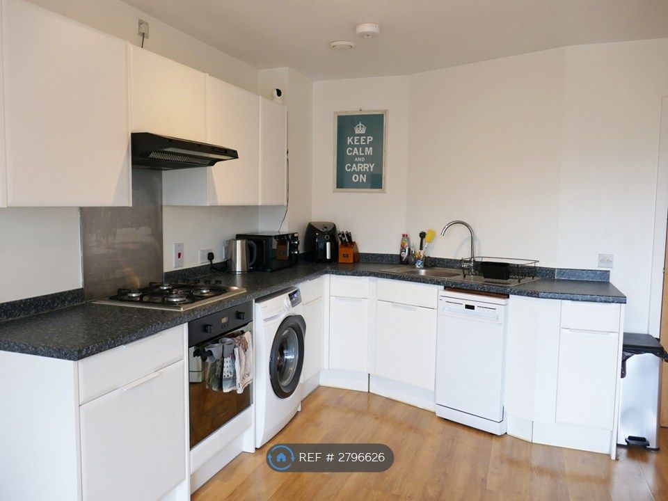 Property photo 3 of 13