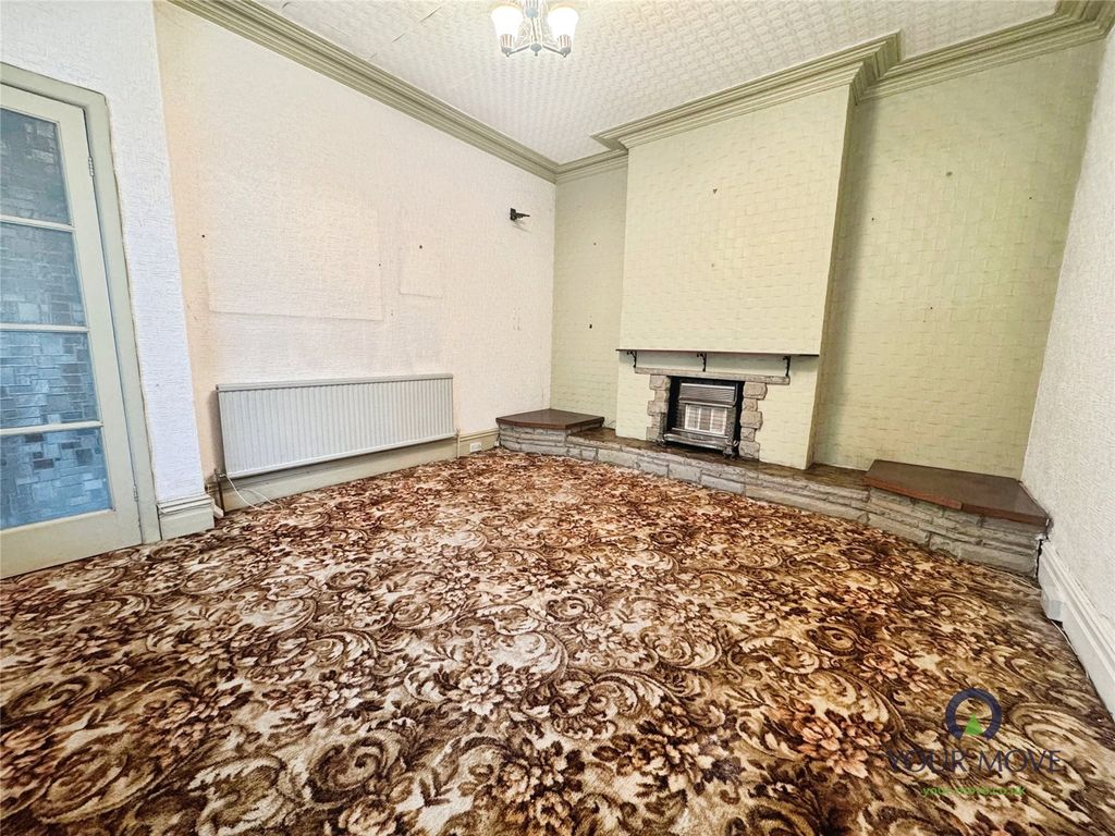 Property photo 3 of 18 Picture No. 16