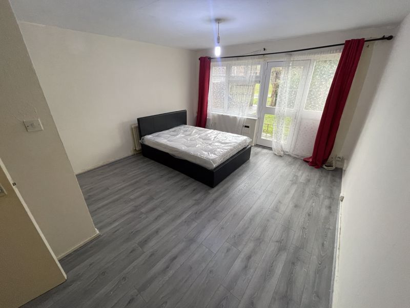 Property photo 2 of 5 Photo 2