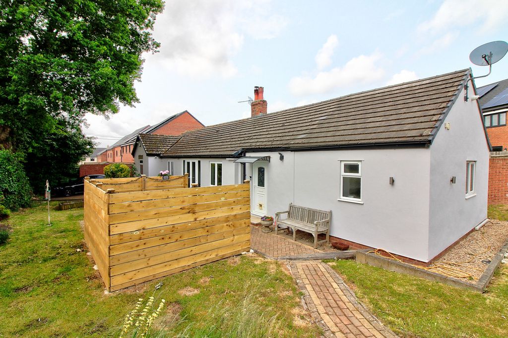 Property photo 2 of 18