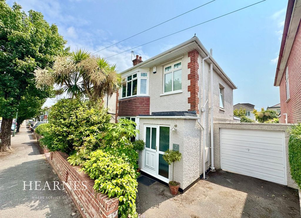 Property photo 1 of 24
