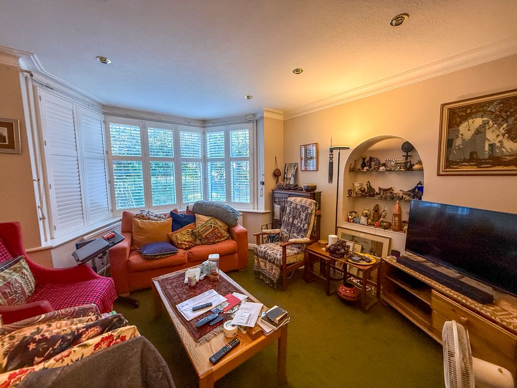 Property photo 3 of 18