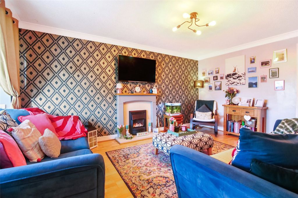 Property photo 3 of 16 Picture No. 03