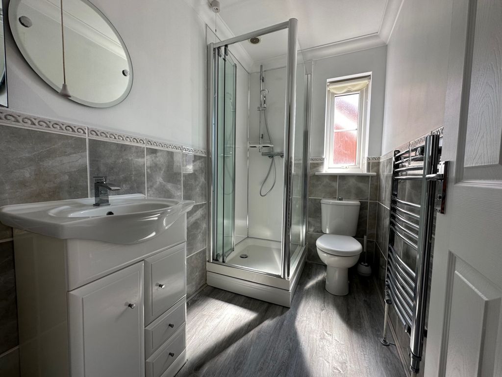 Property photo 2 of 21 Gallery