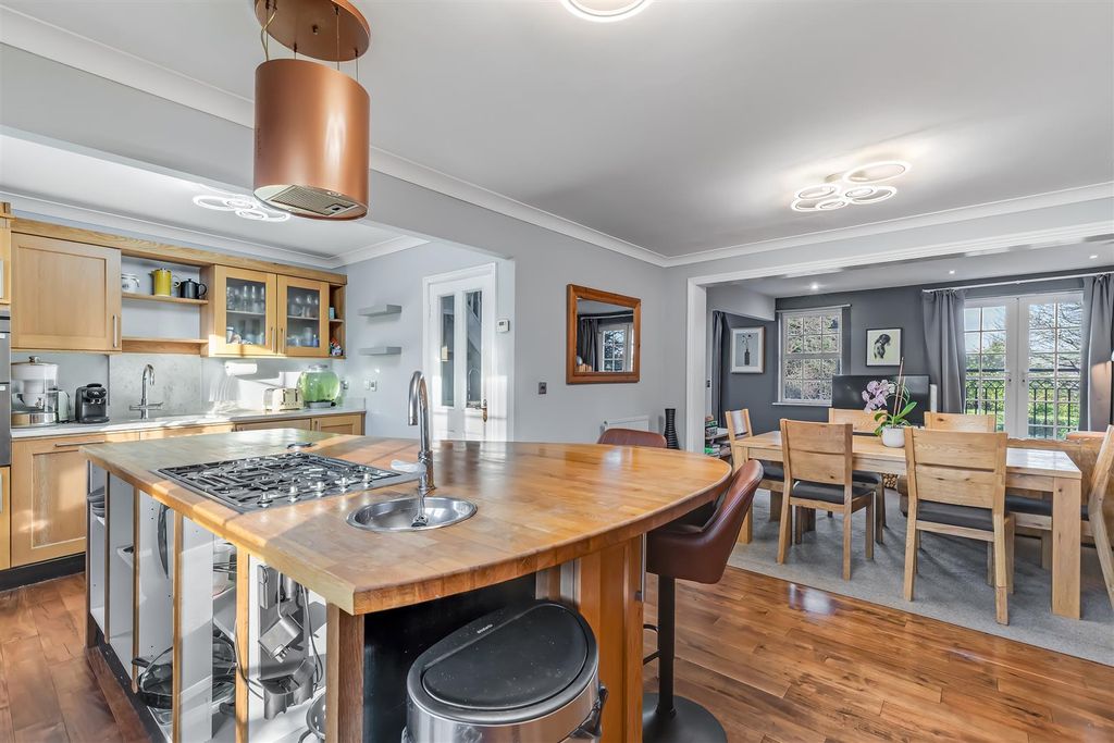 Property photo 3 of 25 Img_9231.Jpg