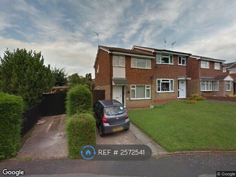 Property photo 1 of 12