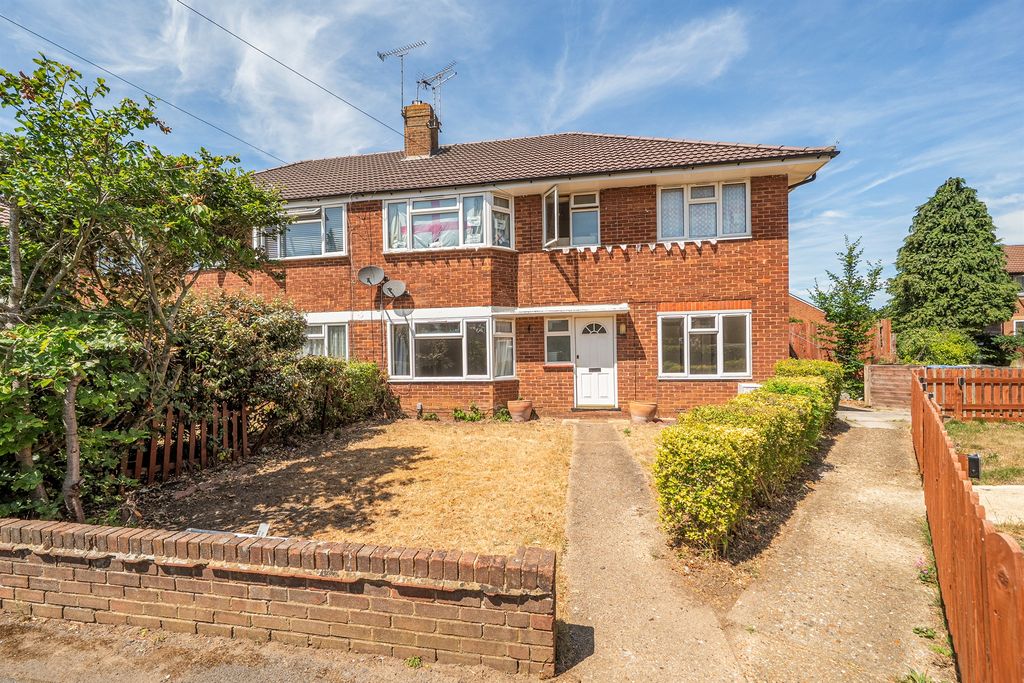Property photo 1 of 12