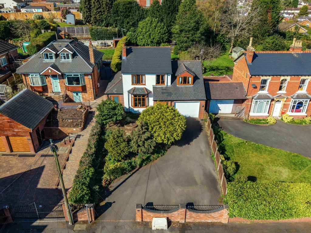 Property photo 1 of 19