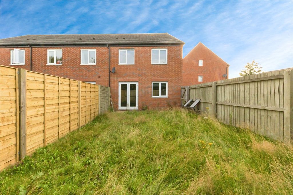 Property photo 2 of 17 Picture No. 23