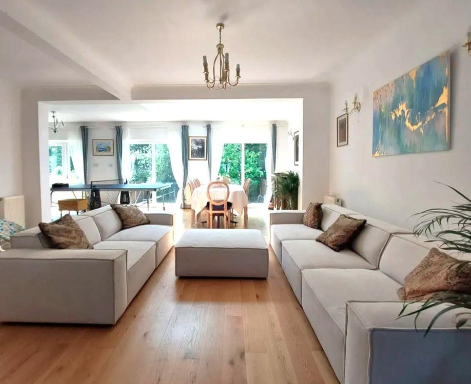 Property photo 3 of 17 New Living -1.Png