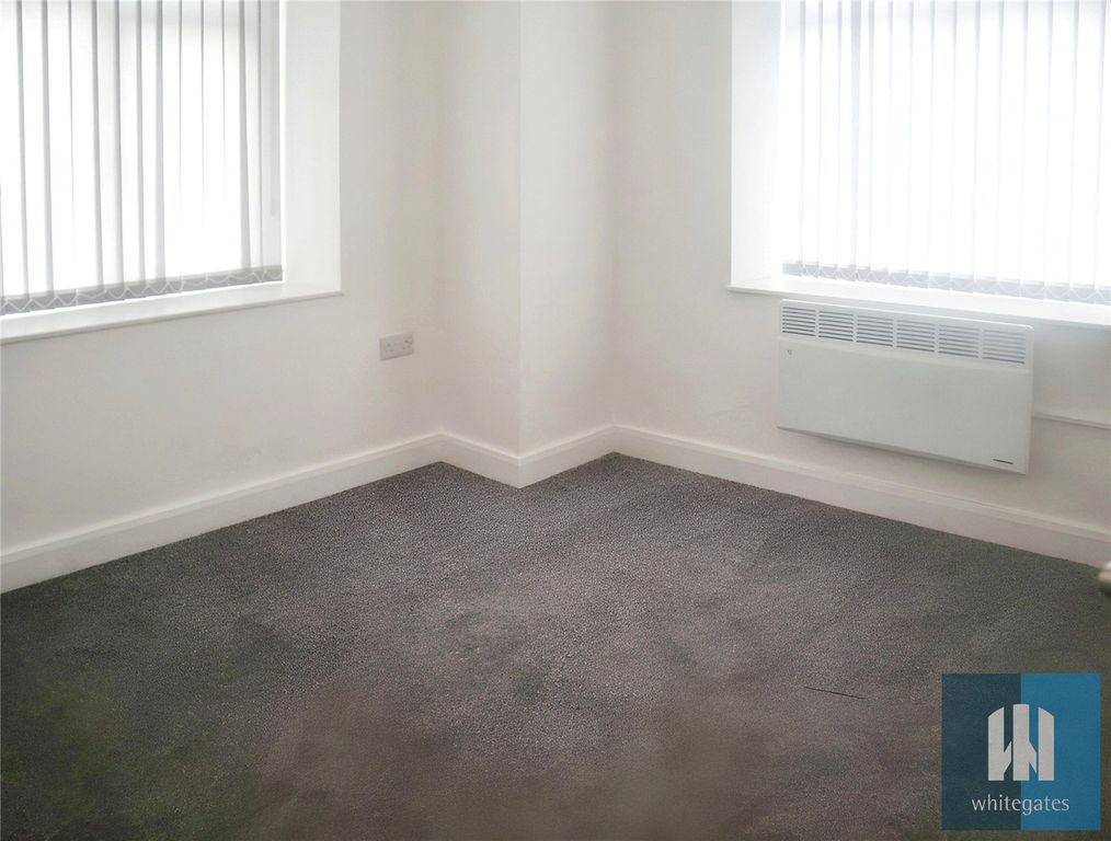 Property photo 3 of 5 Picture No. 16