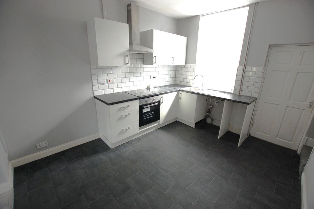 Property photo 3 of 14 Picture No. 25