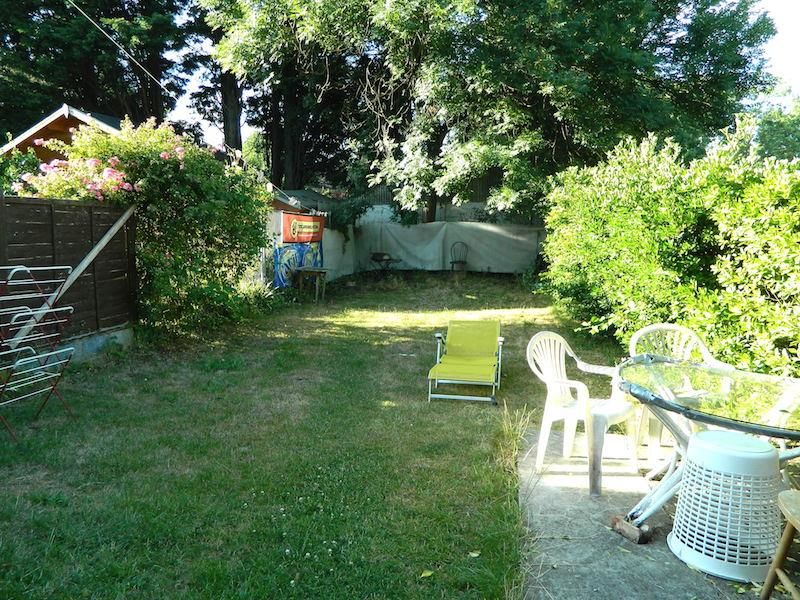 Property photo 3 of 5 38 St James Gardens Garden.Jpg