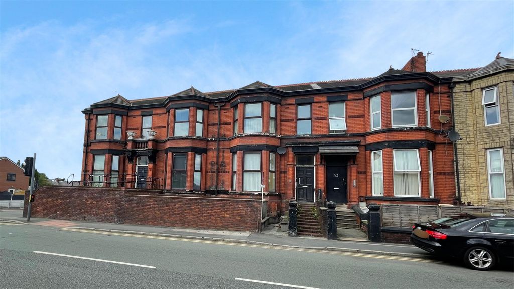 Property photo 1 of 17 Prescot Road