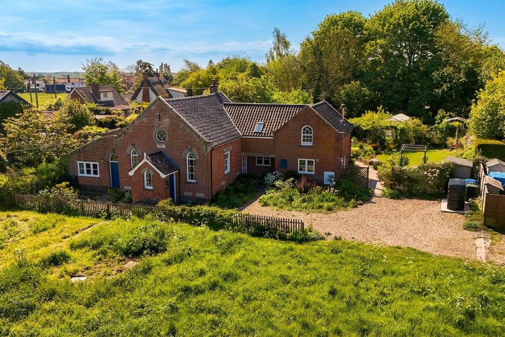 Property photo 1 of 39