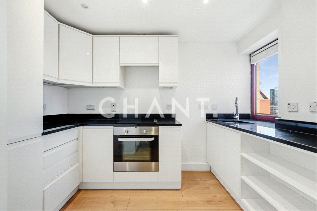 Property photo 2 of 12 Picture No. 04