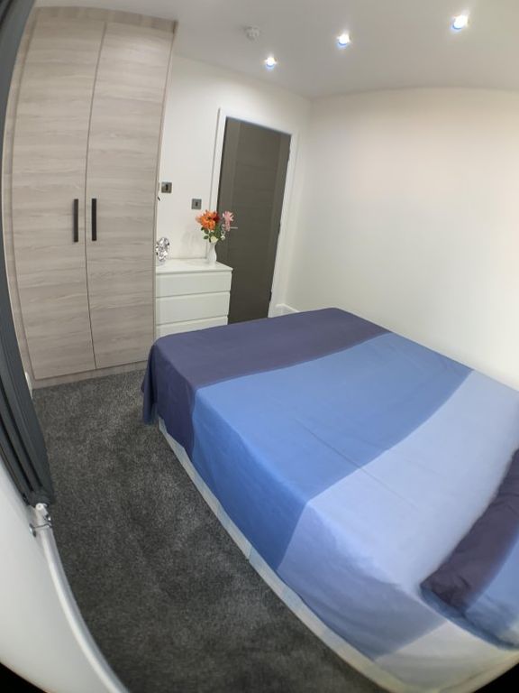 Property photo 2 of 17 Room 3 - Img_1241.Jpg