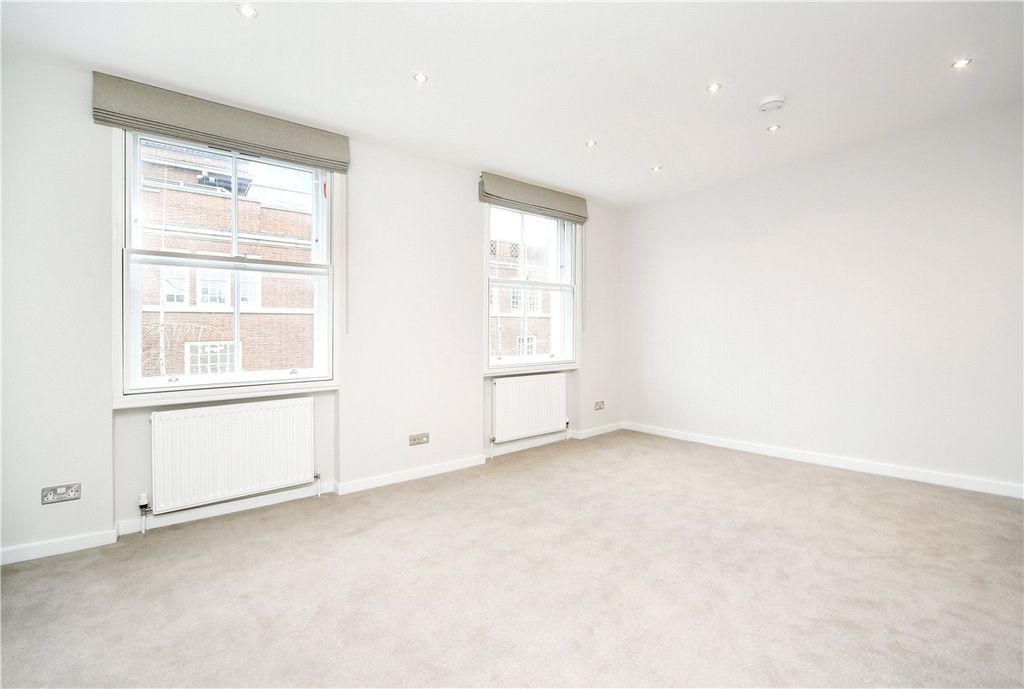 Property photo 3 of 6 Picture No. 11