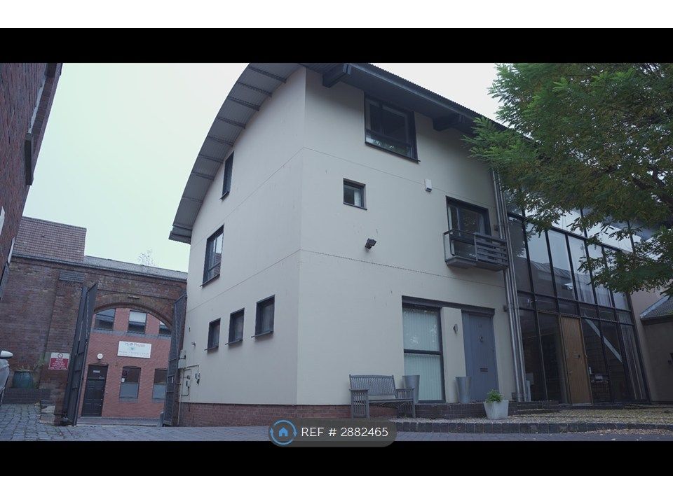 Property photo 2 of 30