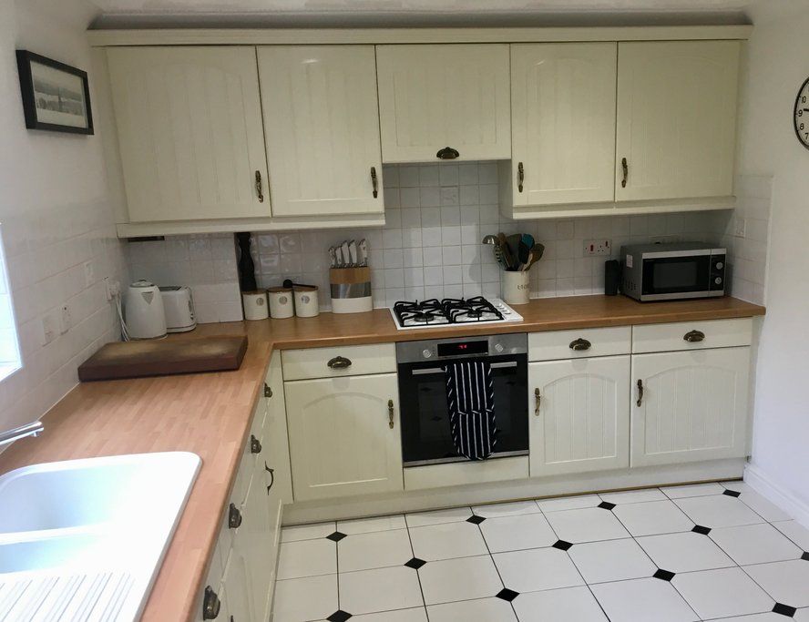 Property photo 3 of 18
