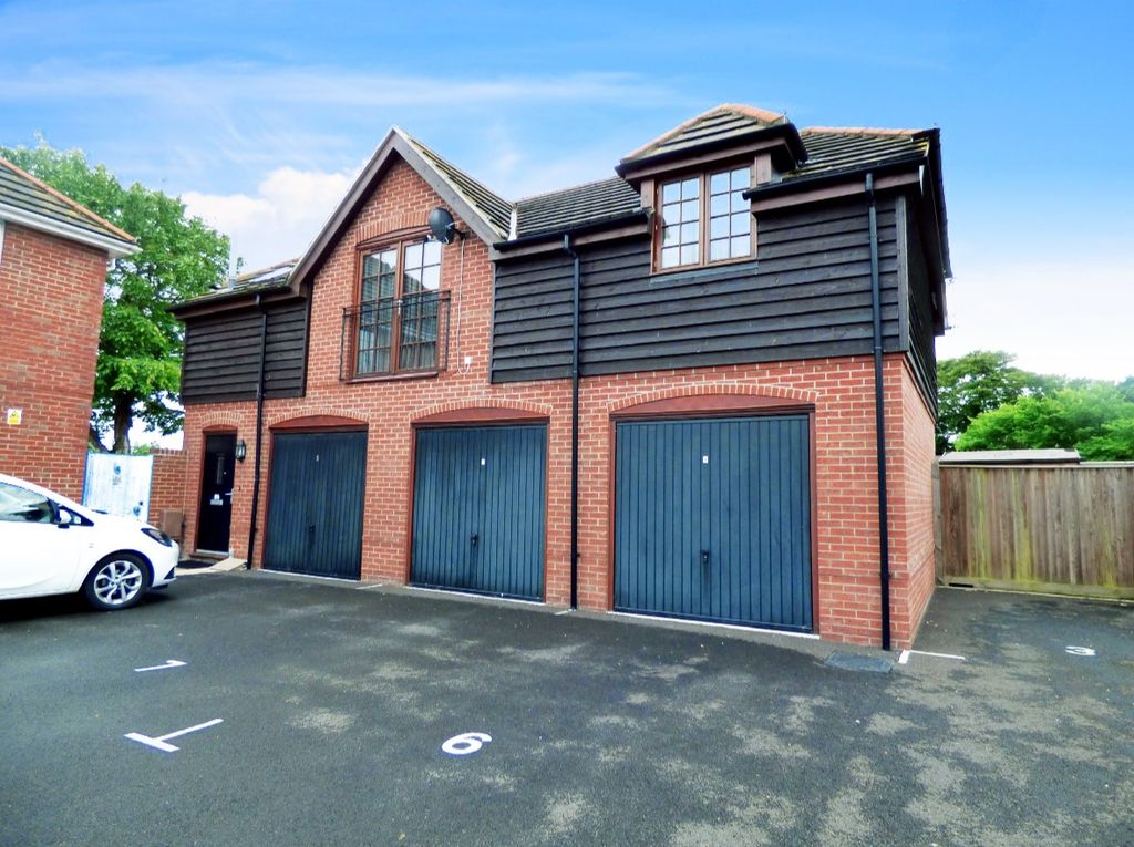 Property photo 1 of 6