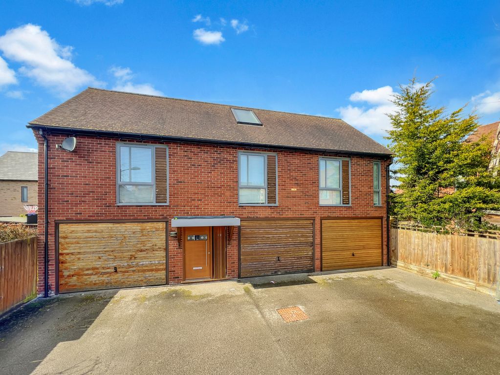 Property photo 1 of 8 E4091354E1Ae3F8Daa1Afa939Ddb40Bb91B6c933