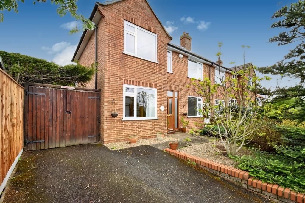 Property photo 1 of 9