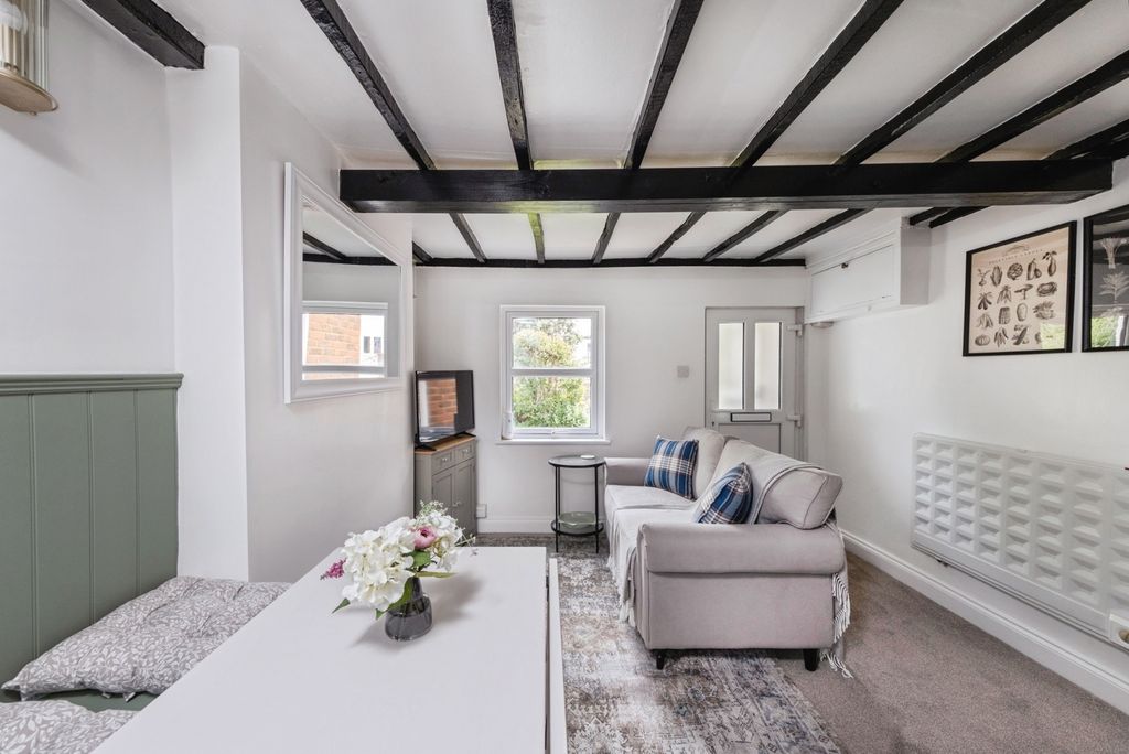 Property photo 2 of 14 Pbox-Img.Jpg