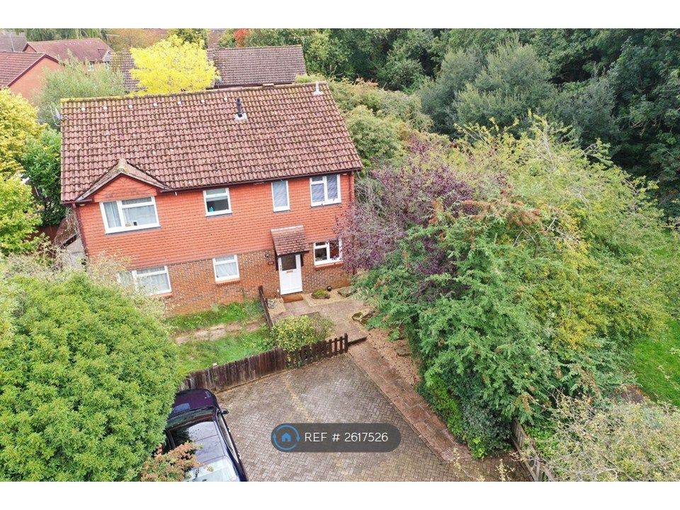 Property photo 1 of 15 House