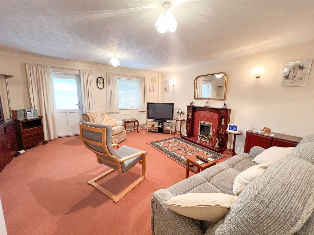 Property photo 2 of 8 Picture No. 02