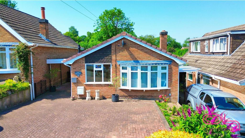 Property photo 1 of 22 Allison Avenue, Swadlincote (20).Jpg
