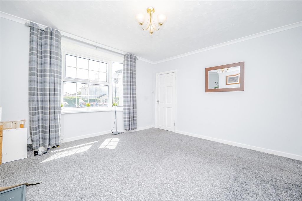 Property photo 2 of 21 P1365207.Jpg