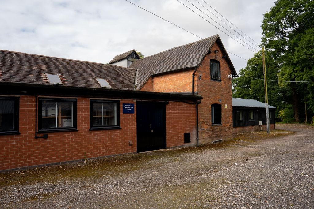 Property photo 1 of 6