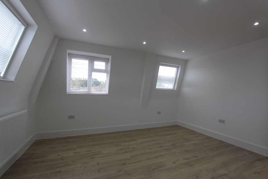 Property photo 2 of 4 Img_9169