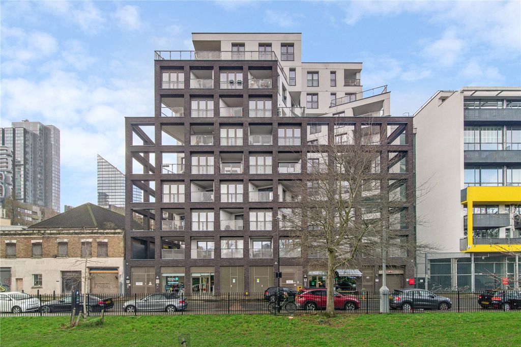 Property photo 3 of 16 Picture No. 16