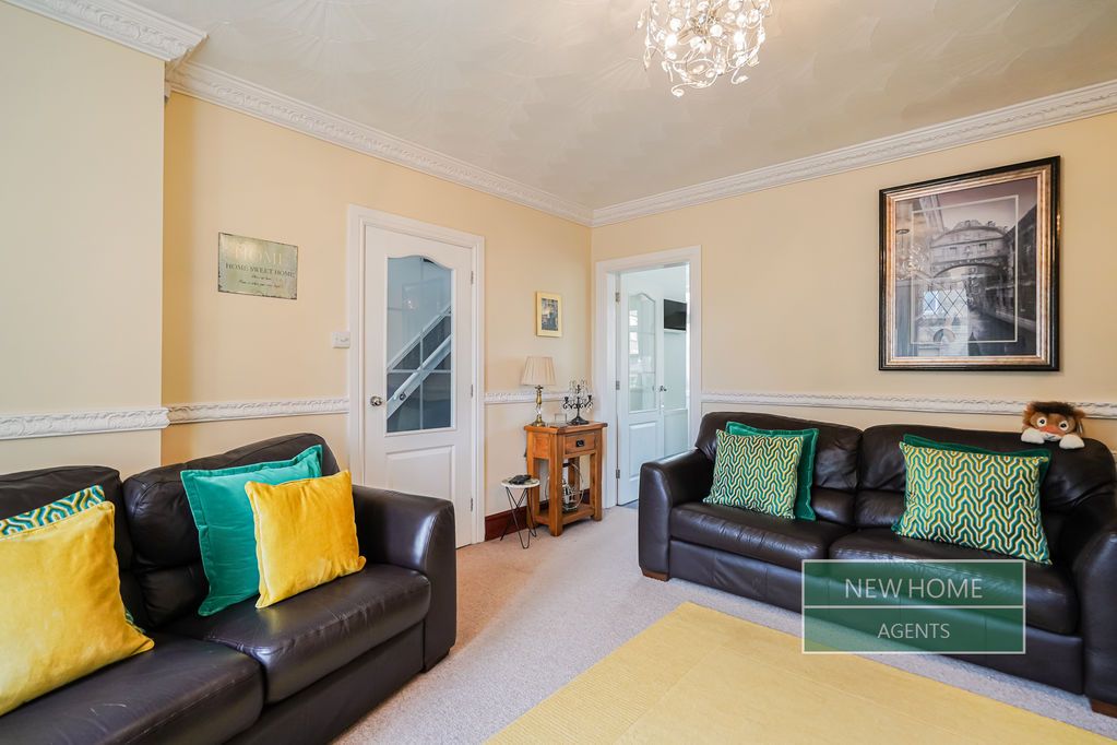 Property photo 3 of 17 Photo 17