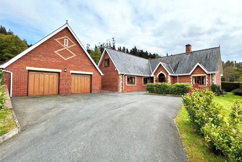 Property photo 1 of 22 Picture No. 30