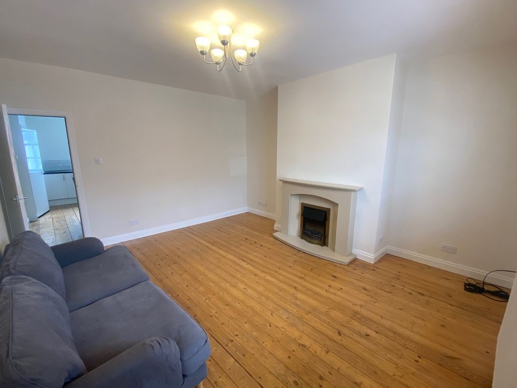 Property photo 2 of 11 Image