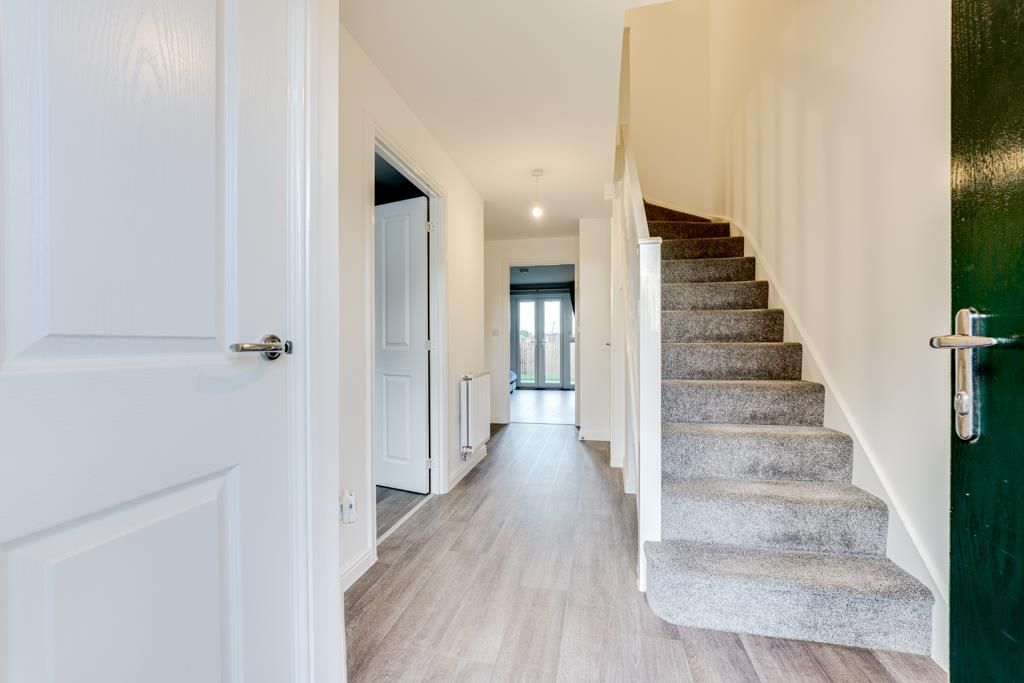 Property photo 2 of 26 22 Ayrton Close, Barton Seagrave-7.Jpg