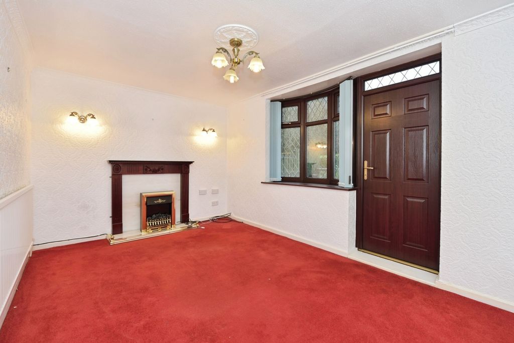 Property photo 2 of 15 Photo