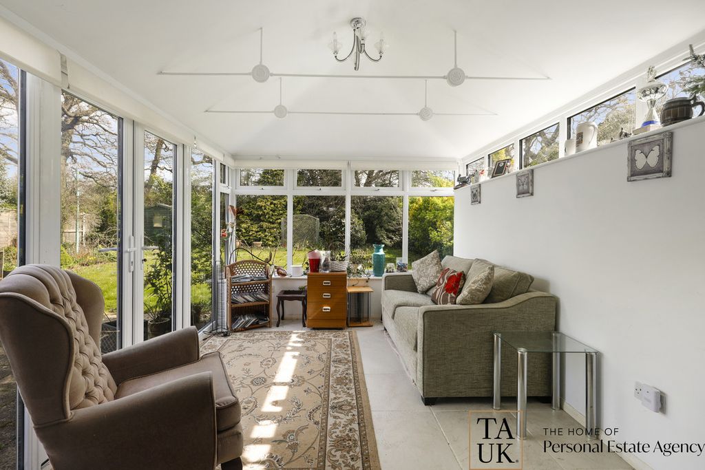 Property photo 3 of 15