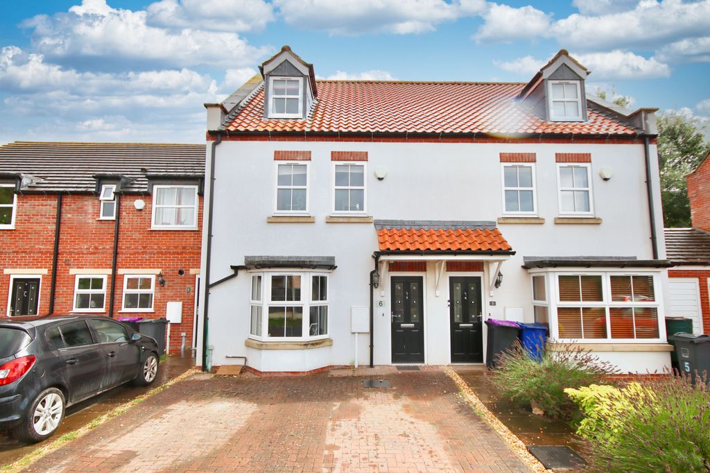 Property photo 1 of 13 Img_0489
