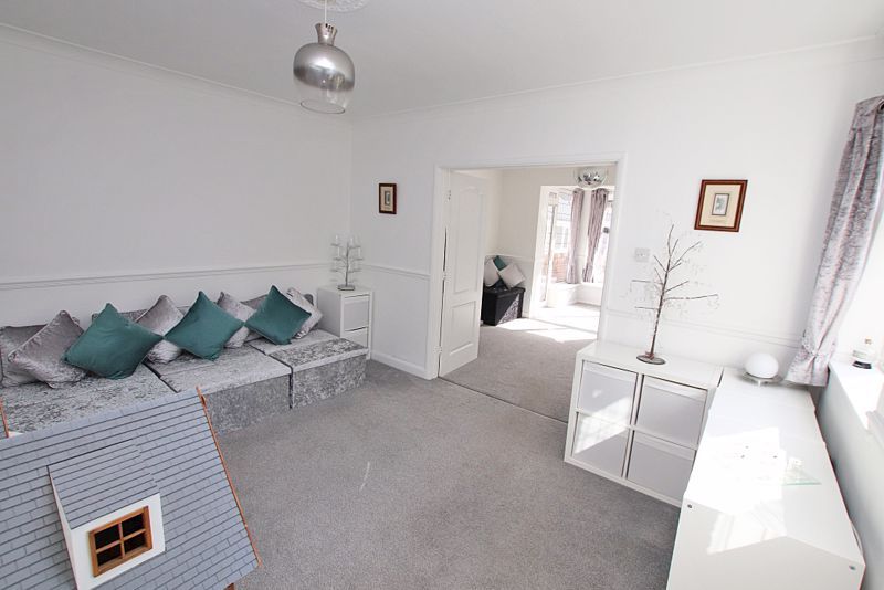 Property photo 2 of 23 Dining Or Sitting Room Photo 2